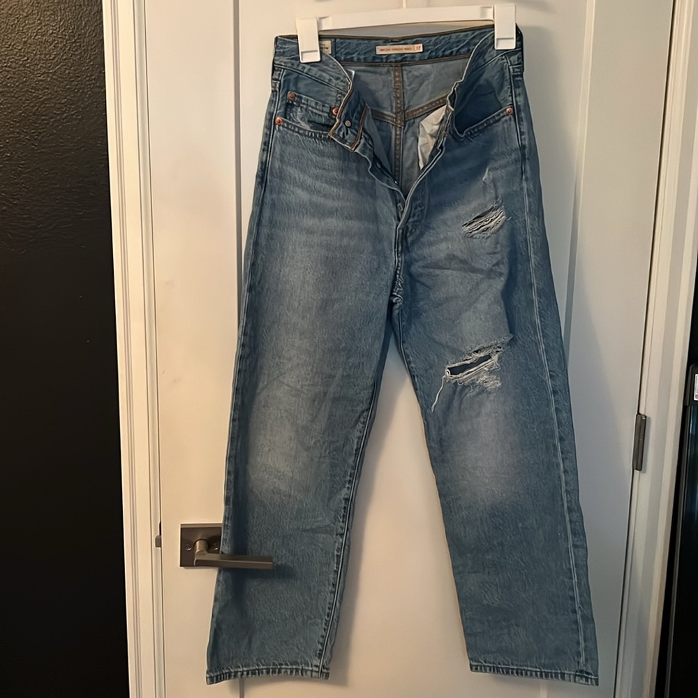 Levi's Blue Ankle Cropped high waist rib cage jeans - Picture 2 of 4